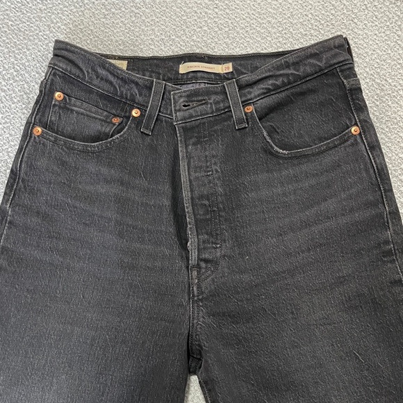 Levi's Women's Ribcage Straight Jeans - Picture 4 of 8